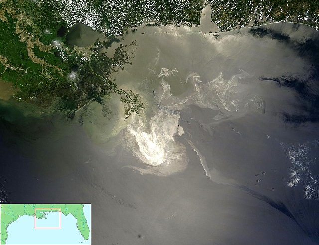 1280px-Deepwater_Horizon_oil_spill_-_May_24,_2010_-_with_locator.jpg
