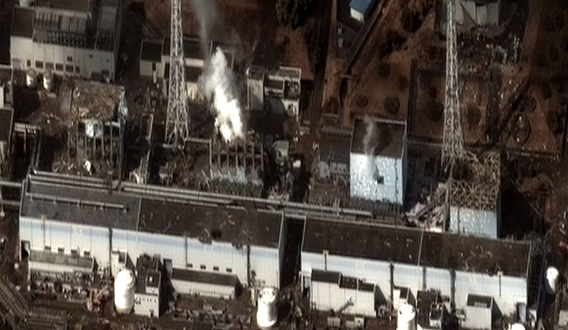 800px-Fukushima_I_by_Digital_Globe.jpg