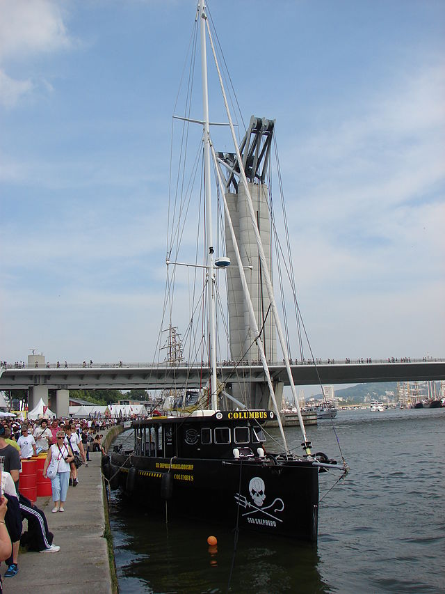 2013_Armada_Rouen_Sea_Shepherd_Conservation_Society-4.JPG