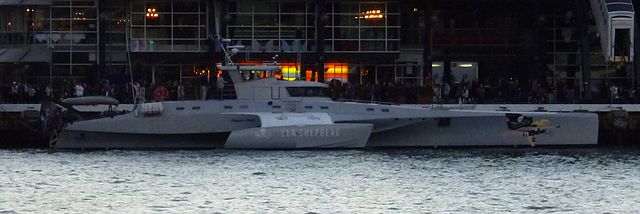 640px-MV_Brigitte_Bardot_at_Circular_Quay_Sydney.jpg