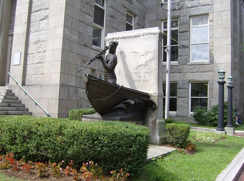 800px-Whaler_statue.JPG