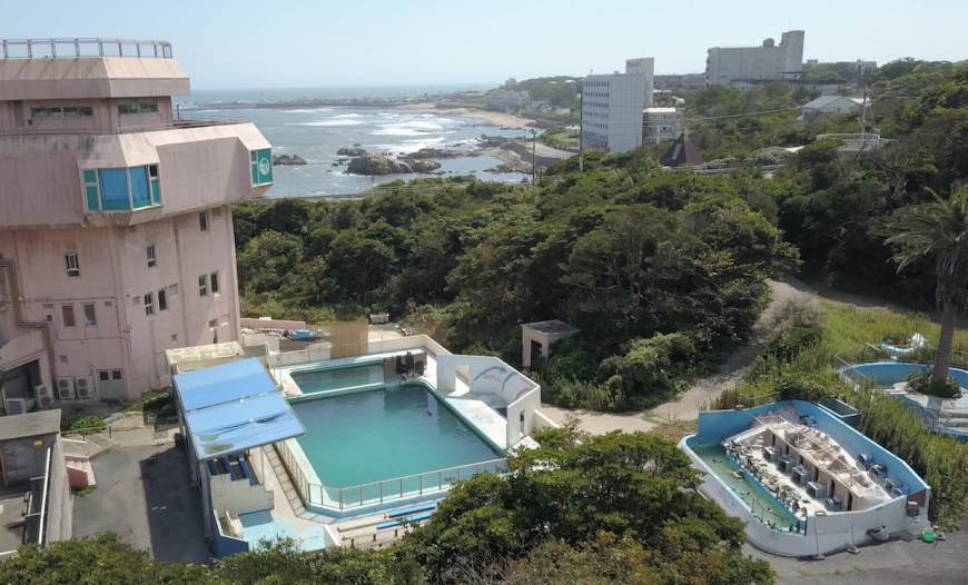 Inubosaki Marine Park Aquarium - Photo : Dolphin Project